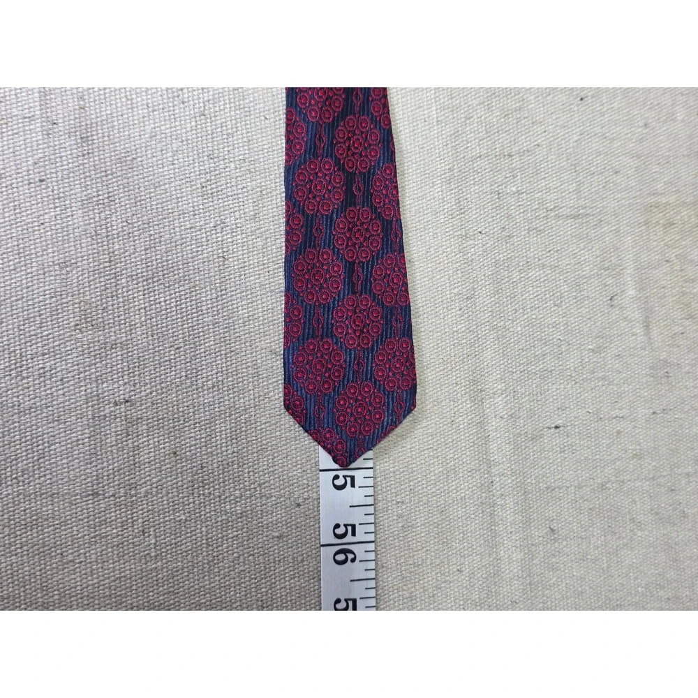 Vintage Vogue Creation Mens Tie Navy Red Geometric Medallion Acetate RN 31614